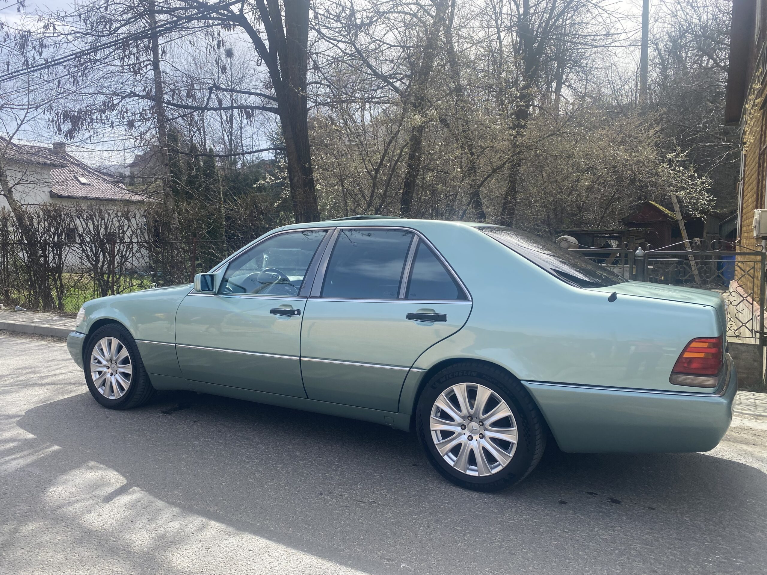 Vând Mercedes Benz S 320