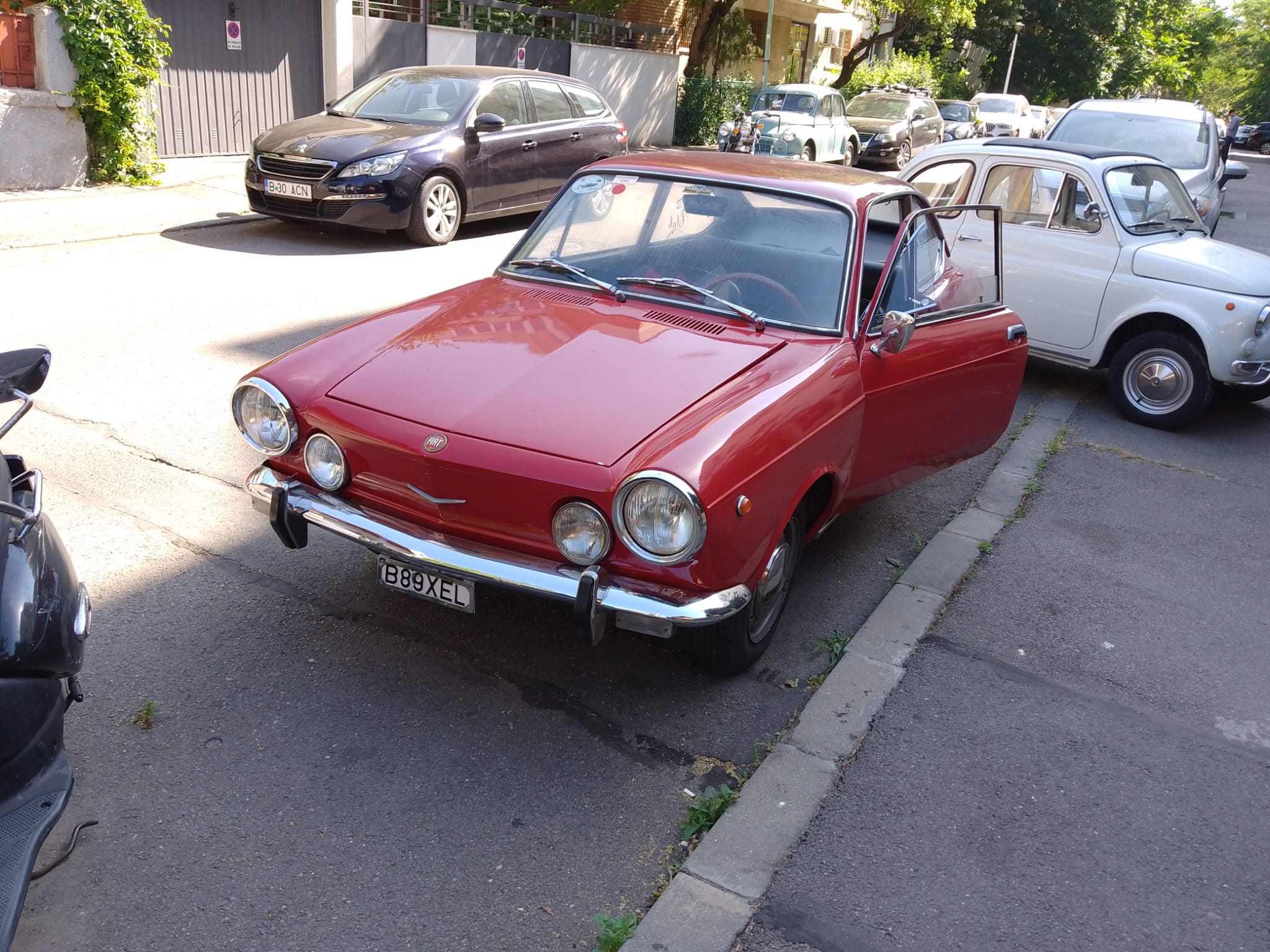 Vând Fiat 850