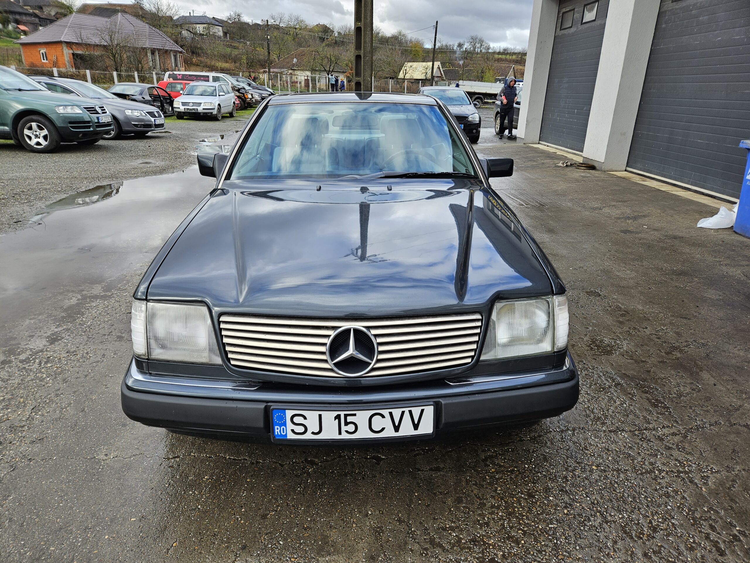 Vind Mercedes w124 coupe