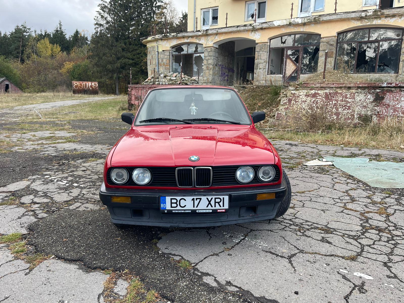 BMW 318i ~AC~