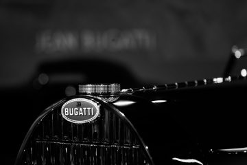 Bugatti Type 57SC Atalante 1937: Un Bijou al Eleganței Franceze la Licitație