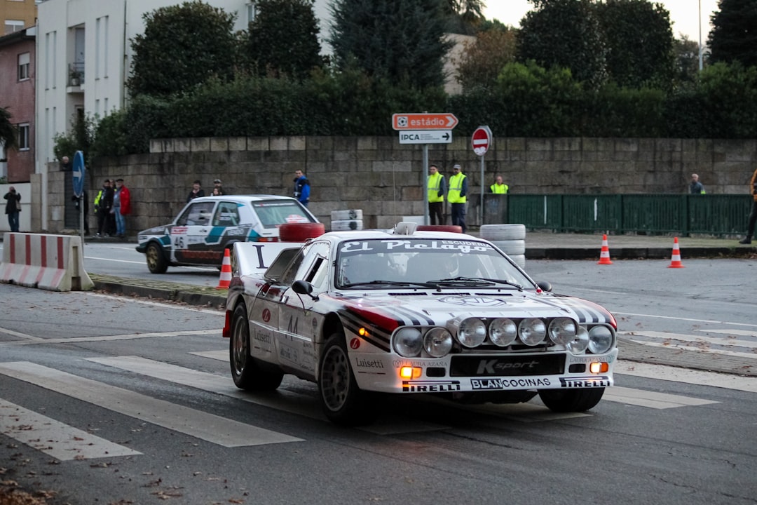Lancia Stratos HF: O Legendă a Raliurilor Reevaluată Recent