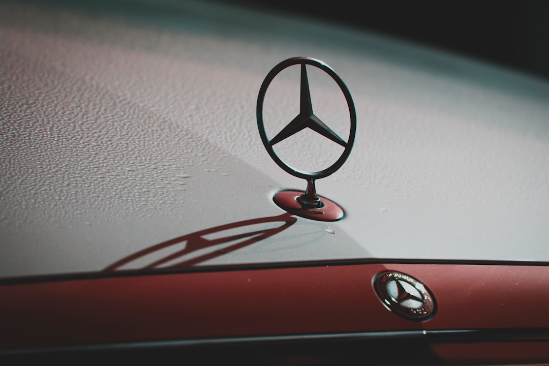 Mercedes-Benz 300 SL Roadster 1963: Un Triumf la Concorso d’Eleganza Villa d’Este